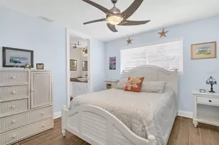 1100 Friendly Wy S, Saint Petersburg, FL 33705 - Photo 31