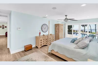 1100 Friendly Way S, Saint Petersburg, FL 33705 - Photo 23