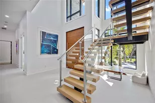 5237 61st Ave S, Saint Petersburg, FL 33715 - Photo 7