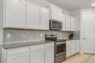 12770 Palapa Loop, Spring Hill, FL 34610 - Photo 11