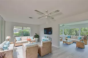 2026 Hawkhurst Cir, Sun City Center, FL 33573 - Photo 5