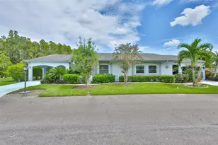 2026 Hawkhurst Cir, Sun City Center, FL 33573 - Photo 43