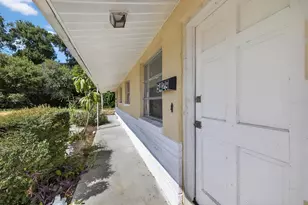 5409 Oceanic Rd, Holiday, FL 34690 - Photo 15