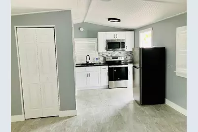 7625 Coquina Way, Saint Pete Beach, FL 33706 - Photo 11