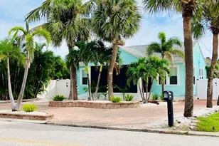 7625 Coquina Way, Saint Pete Beach, FL 33706 - Photo 1