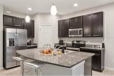7046 Towne Lake Road, Riverview, FL 33578 - Photo 11