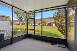 7046 Towne Lake Rd, Riverview, FL 33578 - Photo 31