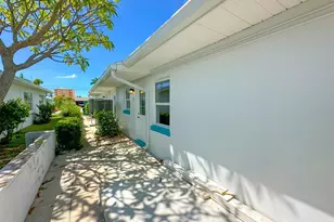11295 1st St E, Treasure Island, FL 33706 - Photo 59