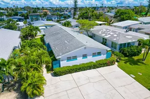 11295 1st St E, Treasure Island, FL 33706 - Photo 9