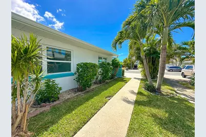 11295 1st Street E, Treasure Island, FL 33706 - Photo 69