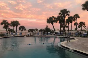 100 Bluff View Dr, Belleair Bluffs, FL 33770 - Photo 5