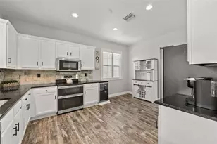 14019 Crater Cir, Hudson, FL 34669 - Photo 13