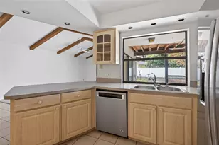 1575 Burnham Ln, Dunedin, FL 34698 - Photo 29