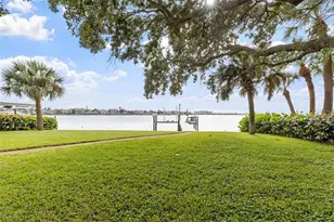 311 Sunset Dr N, Saint Petersburg, FL 33710 - Photo 47