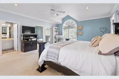 311 Sunset Drive N, Saint Petersburg, FL 33710 - Photo 37