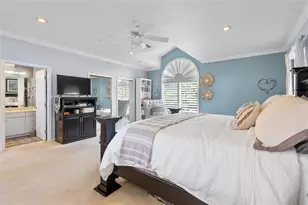 311 Sunset Dr N, Saint Petersburg, FL 33710 - Photo 37