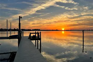 311 Sunset Dr N, Saint Petersburg, FL 33710 - Photo 5