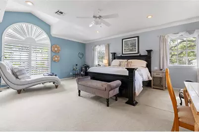 311 Sunset Drive N, Saint Petersburg, FL 33710 - Photo 9