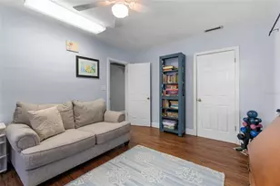 311 Sunset Dr N, Saint Petersburg, FL 33710 - Photo 29