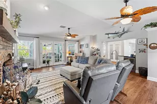 311 Sunset Dr N, Saint Petersburg, FL 33710 - Photo 35