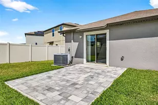 9402 Lemon Drop Loop, Sun City Center, FL 33573 - Photo 17