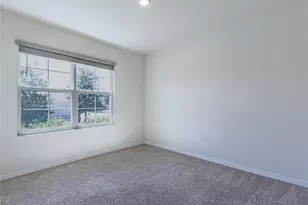 35525 Stella Vast Dr, Zephyrhills, FL 33541 - Photo 13