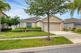 16505 Myrtle Sand Dr, Wimauma, FL 33598 - Photo 1