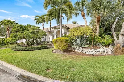 777 Cattail Court NE, Saint Petersburg, FL 33703 - Photo 25