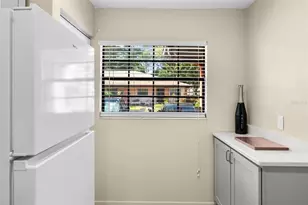 13250 Ridge Rd, Largo, FL 33778 - Photo 9