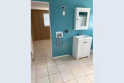 511 S Broadway, Englewood, FL 34223 - Photo 11