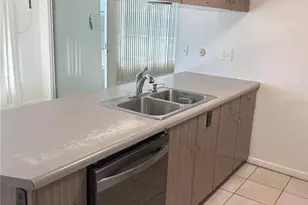 511 S Broadway, Englewood, FL 34223 - Photo 5