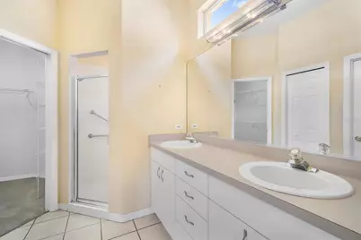 188 Tall Trees Court, Sarasota, FL 34232 - Photo 17