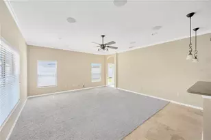 1833 Mira Lago Cir, Ruskin, FL 33570 - Photo 29