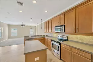 1833 Mira Lago Cir, Ruskin, FL 33570 - Photo 15