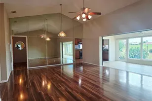 1936 New Bedford Dr, Sun City Center, FL 33573 - Photo 3