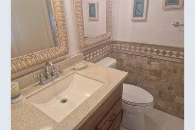 4750 Cove Circle #303, Saint Petersburg, FL 33708 - Photo 15