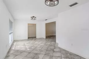 8012 Holly Ridge Dr, Lakeland, FL 33810 - Photo 7