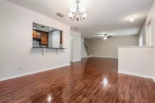 9624 Charlesberg Dr, Tampa, FL 33635 - Photo 9