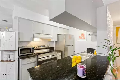 2715 72nd Street Court W, Bradenton, FL 34209 - Photo 3