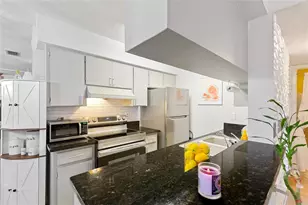 2715 72nd St Ct W, Bradenton, FL 34209 - Photo 3