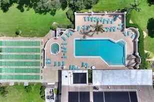 2715 72nd St Ct W, Bradenton, FL 34209 - Photo 35