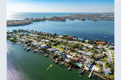 746 Boca Ciega Isle Drive, Saint Pete Beach, FL 33706 - Photo 9