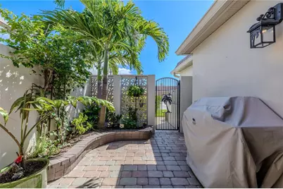345 Boca Ciega Point Boulevard, Saint Petersburg, FL 33708 - Photo 47
