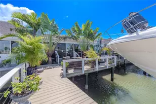345 Boca Ciega Point Blvd, Saint Petersburg, FL 33708 - Photo 37