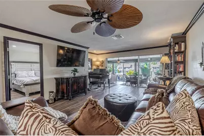 345 Boca Ciega Point Boulevard, Saint Petersburg, FL 33708 - Photo 13