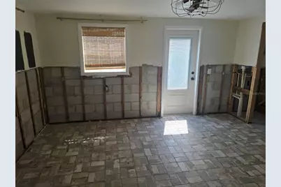 1770 Shore Acres Boulevard NE, Saint Petersburg, FL 33703 - Photo 5