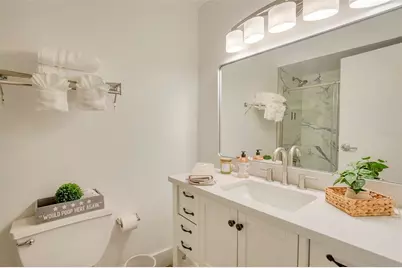 611 Destiny Dr 611 Destiny Dr #505, Ruskin, FL 33570 - Photo 17