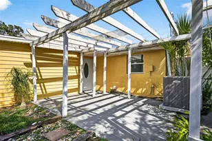 3225 W Shell Point Rd, Ruskin, FL 33570 - Photo 31