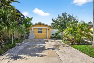 3225 W Shell Point Rd, Ruskin, FL 33570 - Photo 41