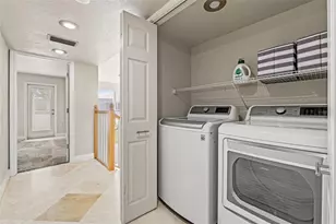 4522 W North B St, Tampa, FL 33609 - Photo 41